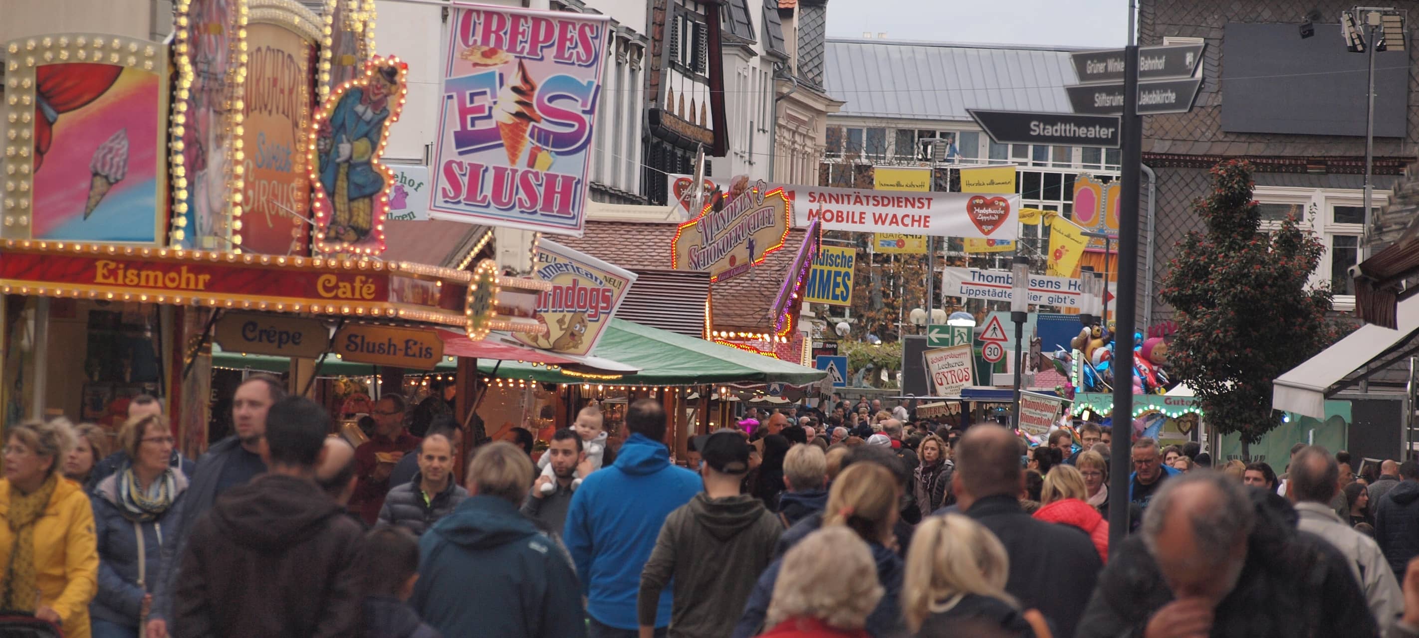 Großer Herbstwochen-Umzug durch Lippstadts Innenstadt
