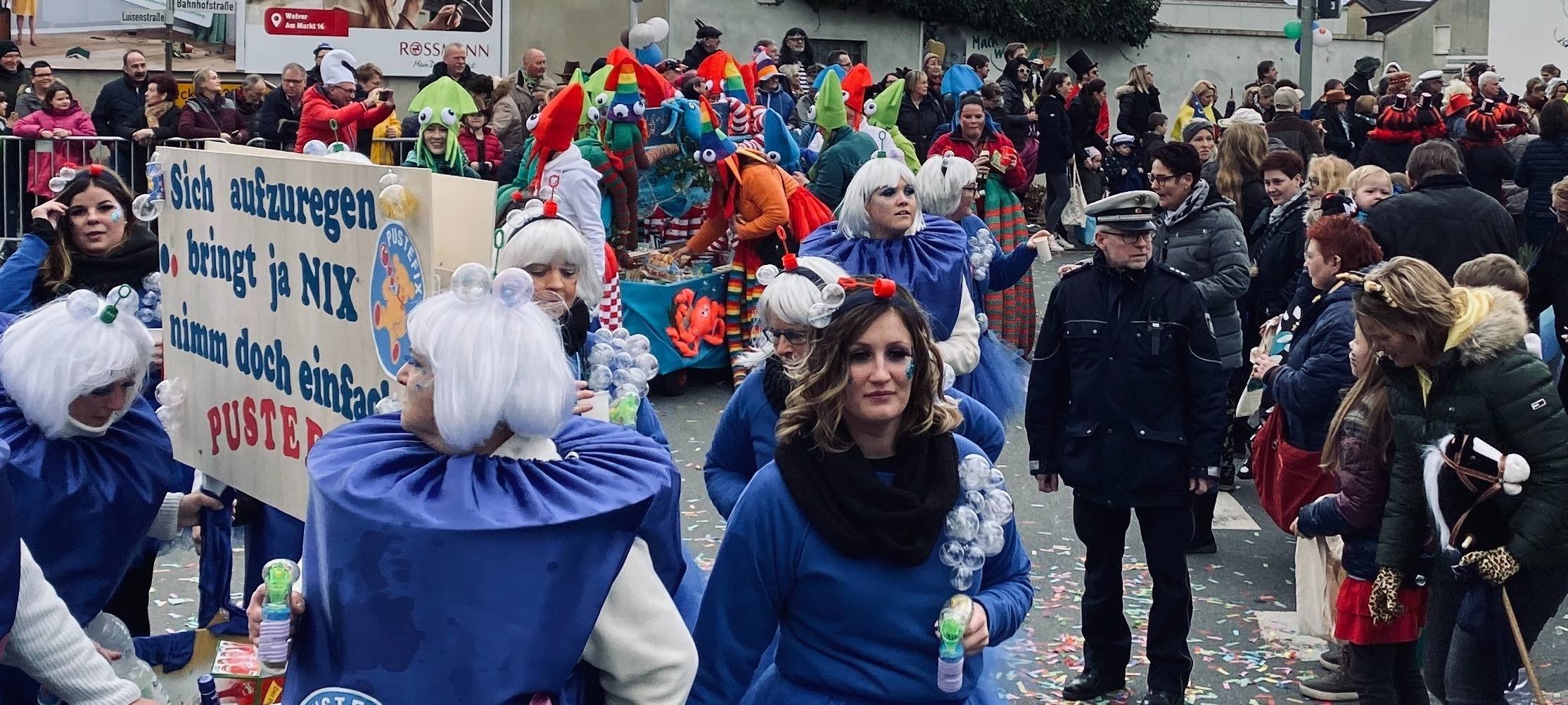 Die bunten Lindwürmer im Kreis Soest