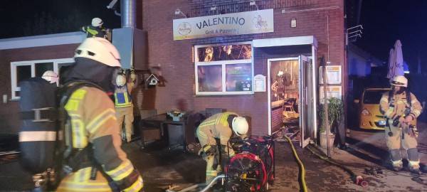 Feuer in Imbiss