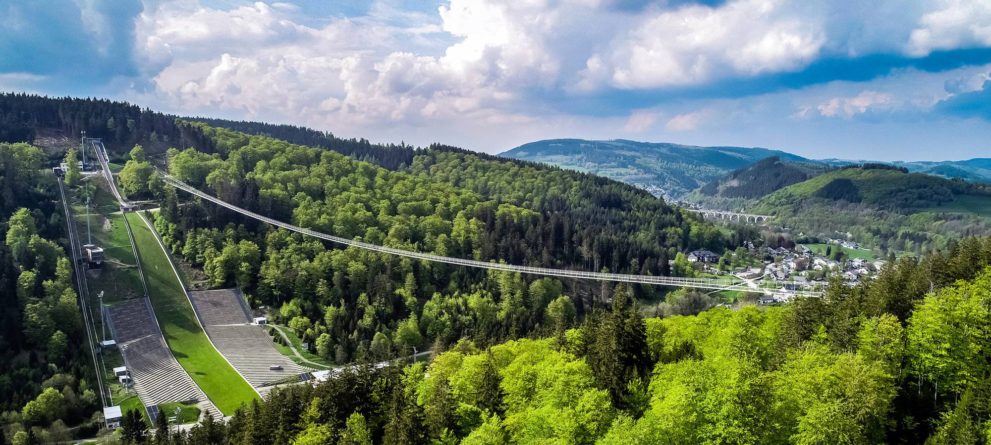 Diese Rekord-Brücke eröffnet jetzt im benachbarten Willingen