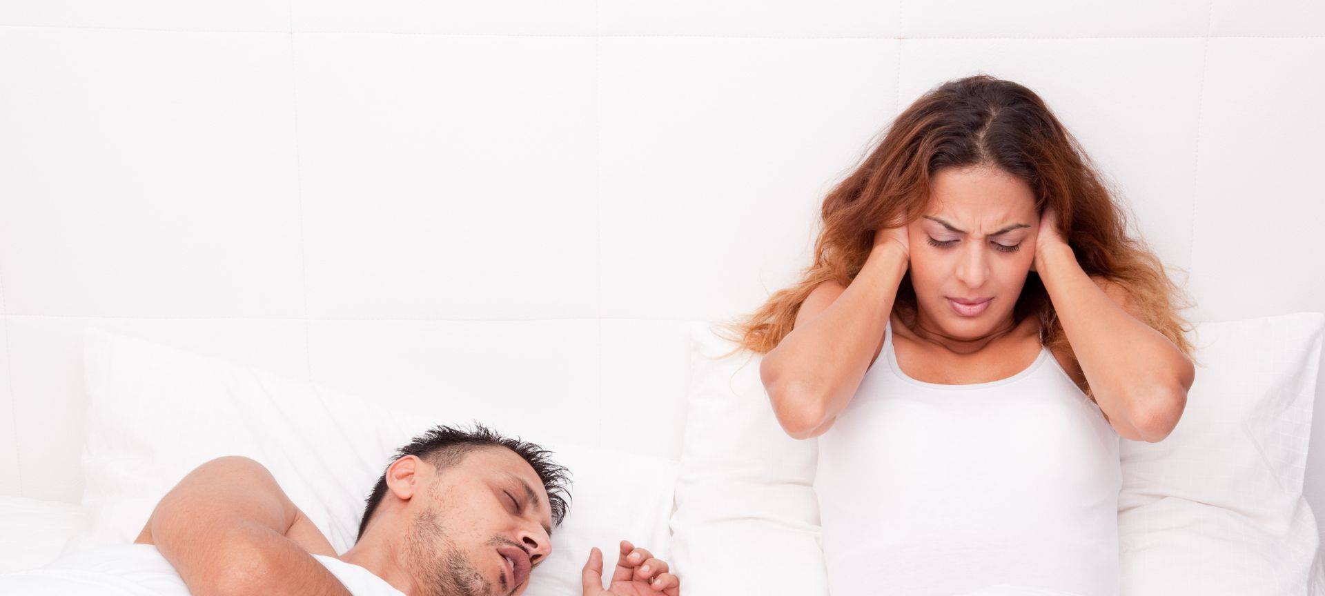 Schnarchen: Sind getrennte Betten das Beziehungsende?