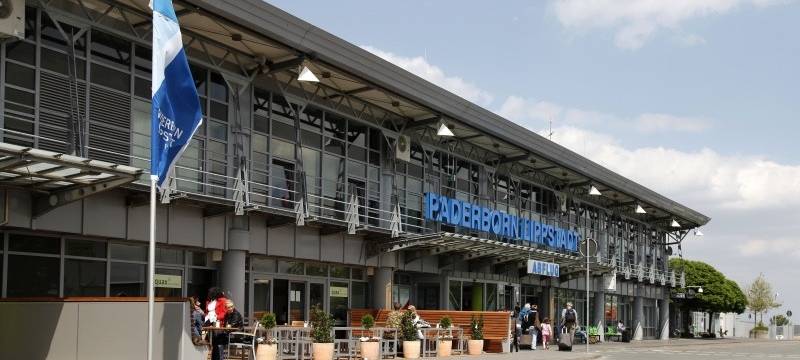 Osterferien: Volle Autobahnen und Hochbetrieb am Airport