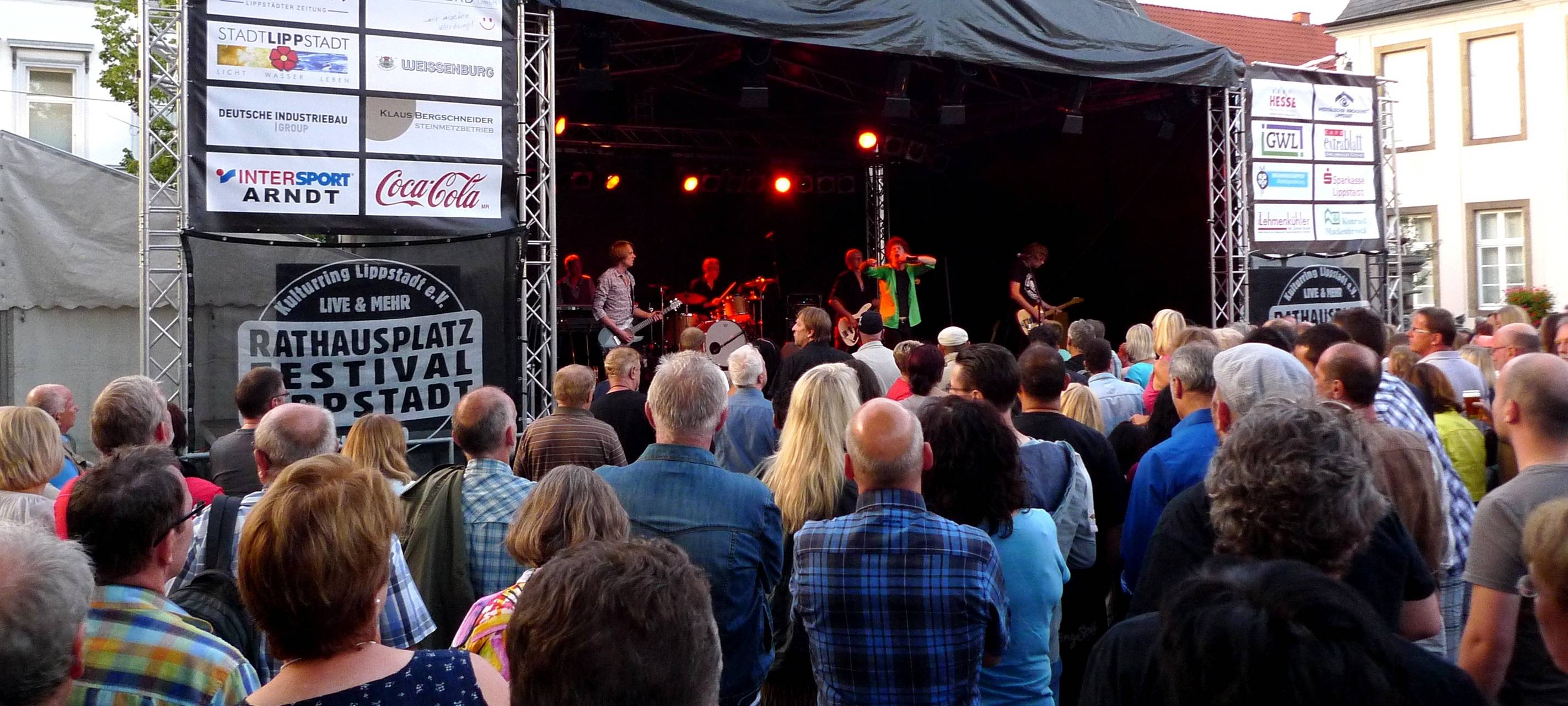 Lippstädter Rathausplatzfestival mit Durchstarter Abend