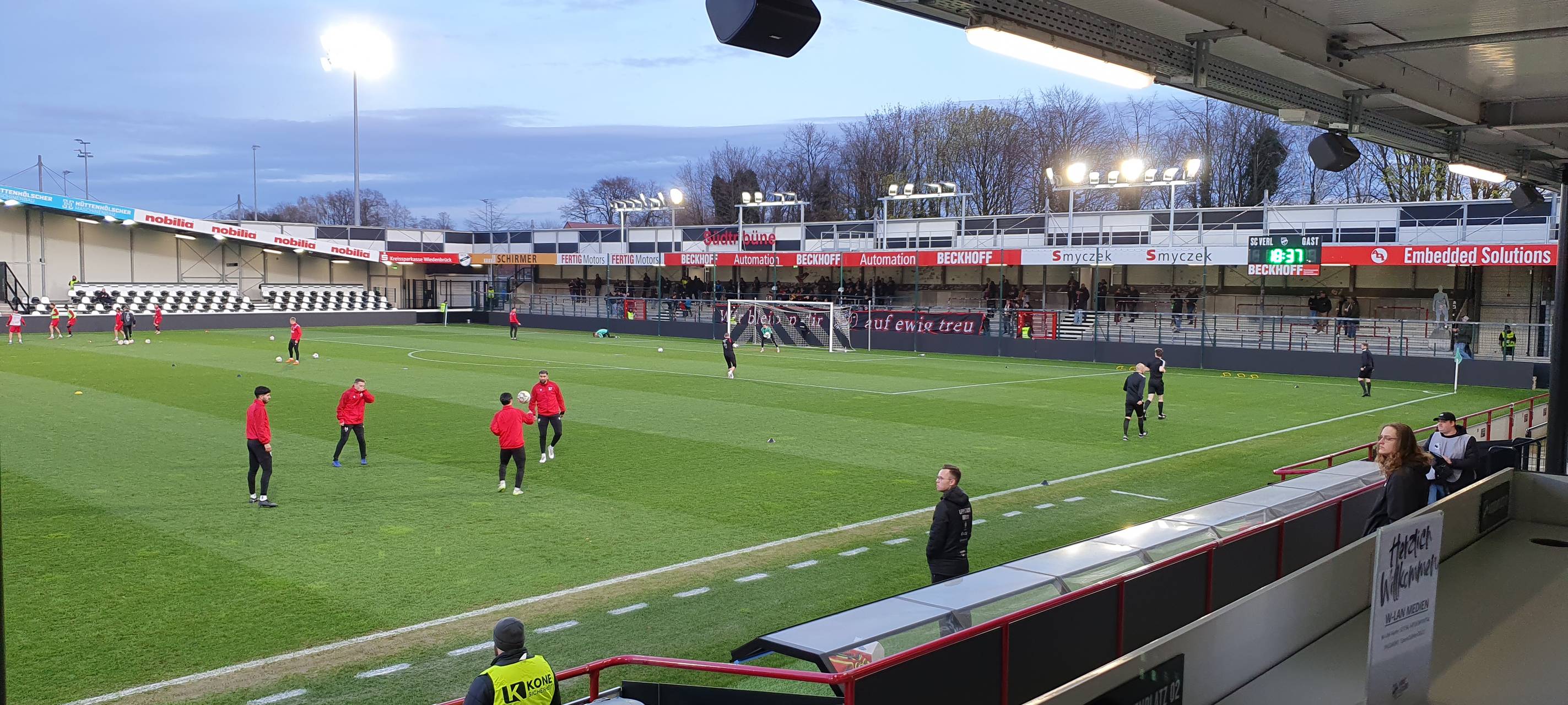 Westfalenpokal-Halbfinale zwischen dem SC Verl und dem SV Lippstadt in der Saison 2023/24.