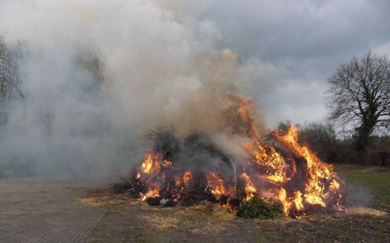 Osterfeuer im Kreis Soest 2026