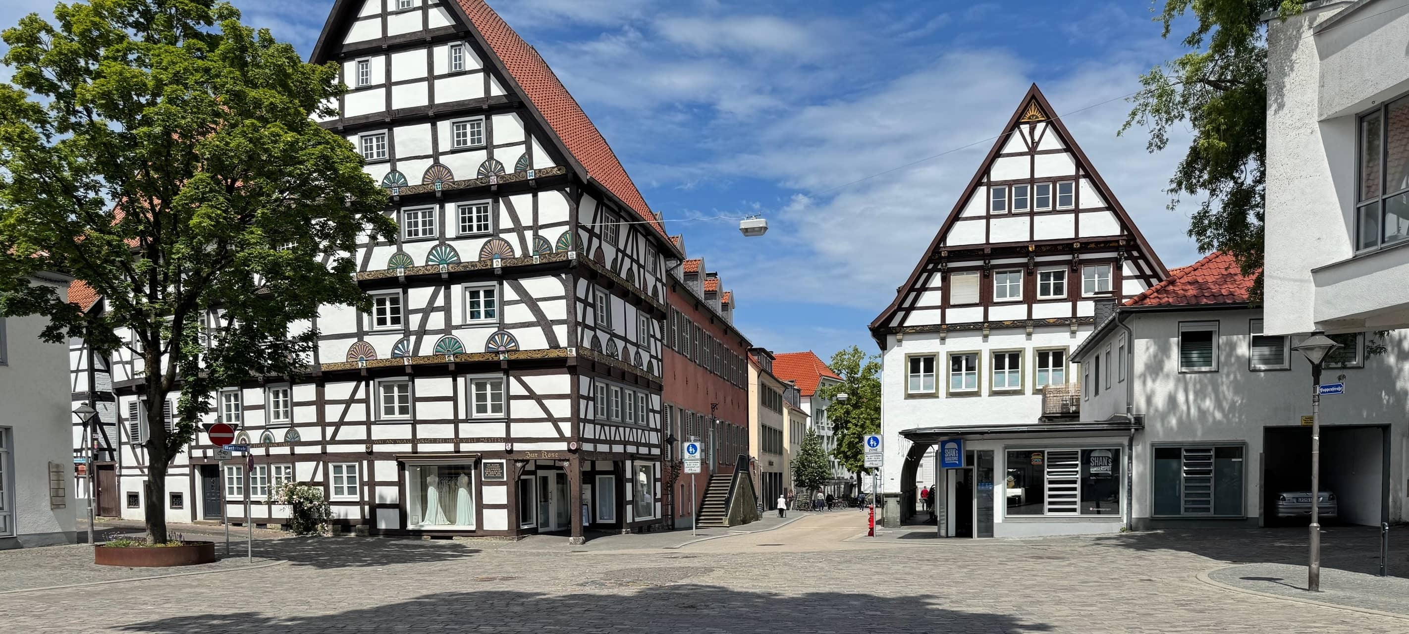Der bislang namenlose Platz zwischen Marktstraße, Rosenstraße und Puppenstraße in der Soester Innenstadt.