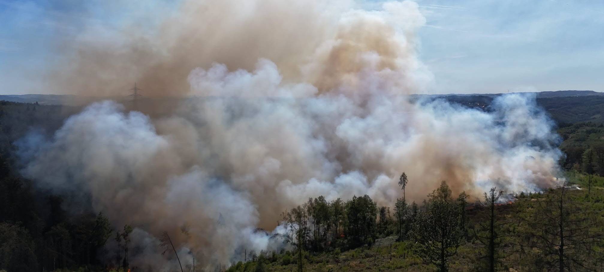 Waldbrand in Sundern / Fehlalarm am Möhnesee