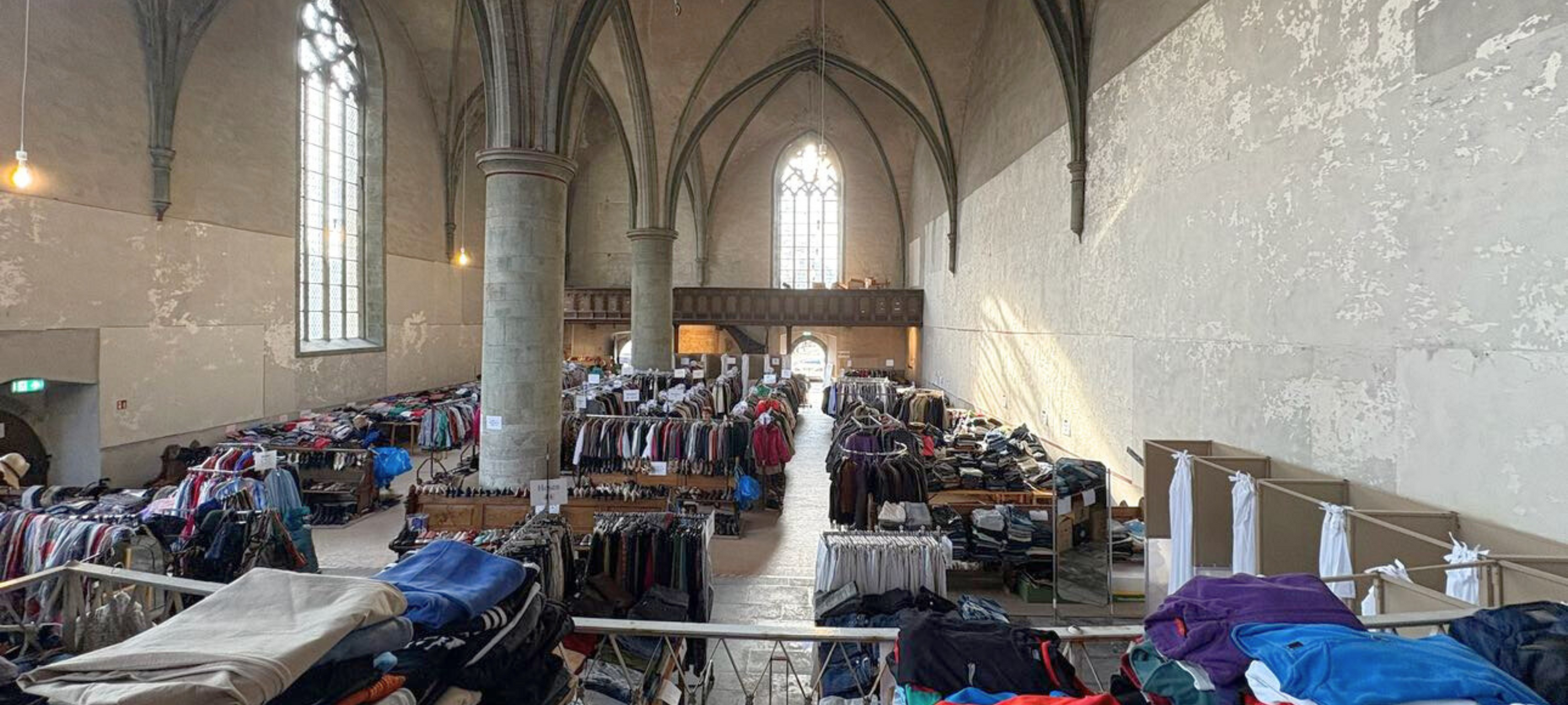 Second-Hand-Verkauf in der Brüderkirche